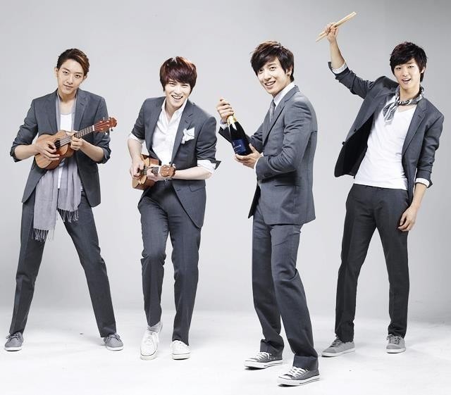 C.N. Blue Fotoğrafı