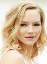 Adrienne Pickering fotoğrafı