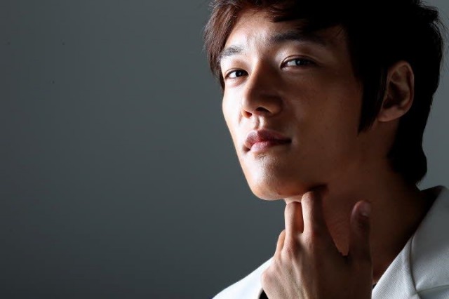 Choi Jin-Hyuk Fotoğrafı