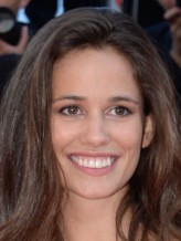 Lucie Lucas fotoğrafı