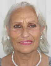 Nezahat Oynar fotoğrafı