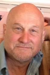 Mark Jones fotoğrafı