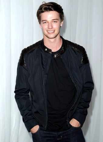 Patrick Schwarzenegger fotoğrafı