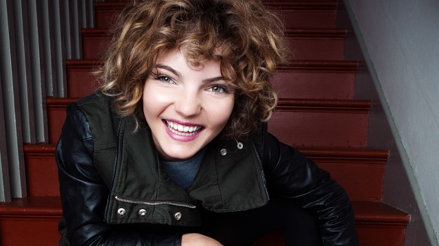 Camren Bicondova Fotoğrafı