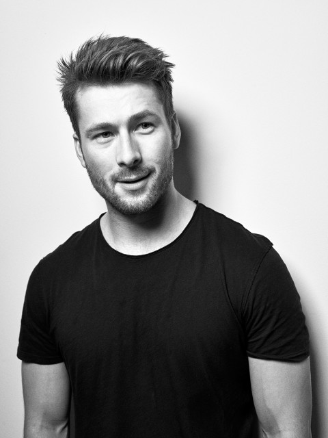 Glen Powell Fotoğrafı