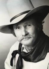 Ross Loney fotoğrafı