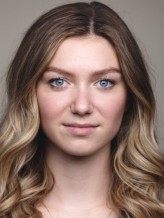 Isabella Blake-Thomas fotoğrafı