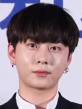 Yong Joon-hyung fotoğrafı