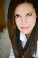 Ashley Laurence fotoğrafı