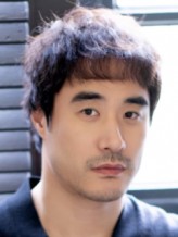 Bae Sung-woo fotoğrafı