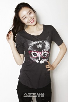 Lee Si-Won Fotoğrafı