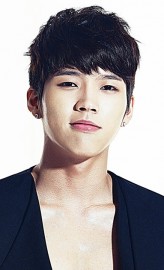 Nam Woo-Hyun fotoğrafı