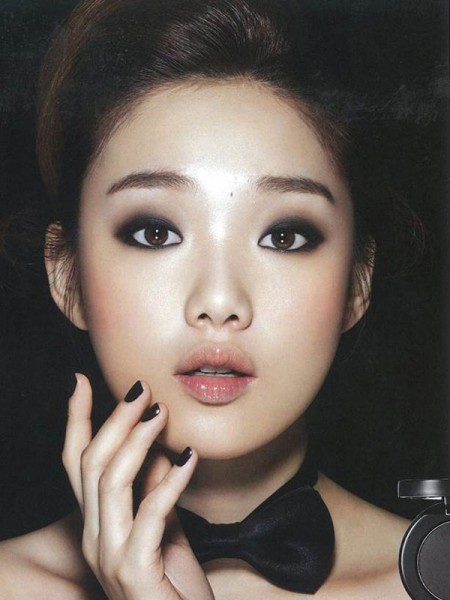 Lee Sung-Kyung fotoğrafı