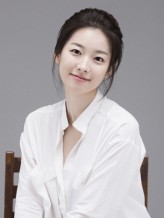 Lee Si-Ah fotoğrafı