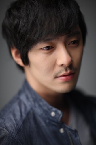 Kang Seok-jeong Fotoğrafı