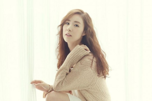 Kan Mi-youn Fotoğrafı