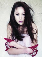 Kan Mi-youn fotoğrafı