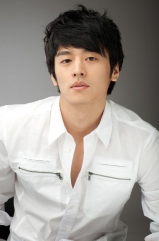 Yoon Jong-Hwa Fotoğrafı