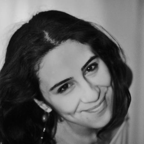 burcu akpınar Fotoğrafı