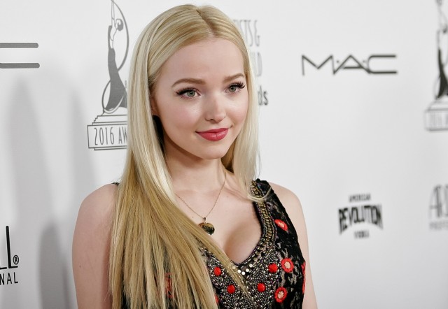Dove Cameron Fotoğrafı