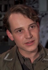 Leonard Scheicher fotoğrafı