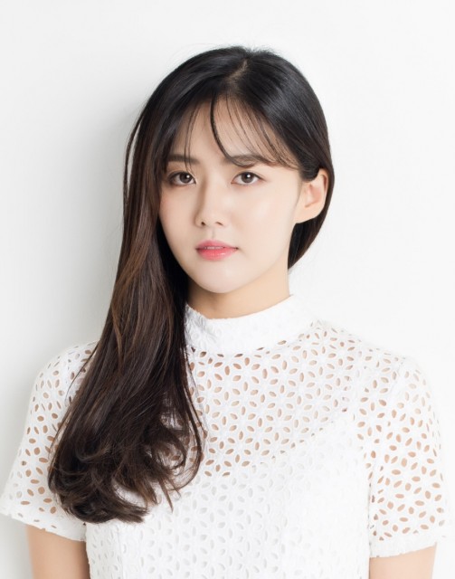 Lee Ye-hyun Fotoğrafı