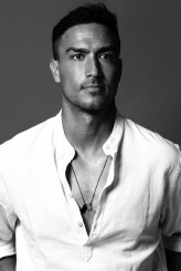 Hamish Daud fotoğrafı