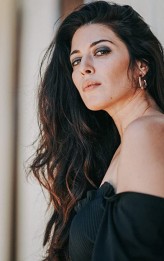 Liz  Tabish fotoğrafı