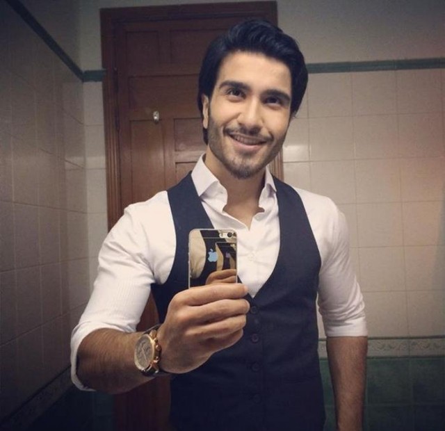 Feroze Khan Fotoğrafı
