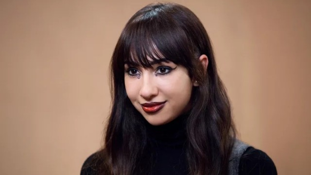 Jackie Cruz fotoğrafı