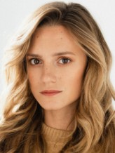 Dóra Sztarenki fotoğrafı