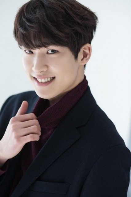 Kim Jin-Yeop Fotoğrafı