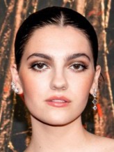 Emily Carey fotoğrafı