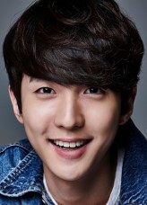 Ahn Jae-sung fotoğrafı