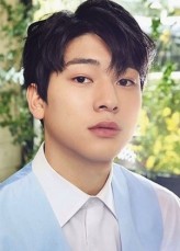 Jung Ha-Joon fotoğrafı