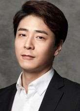 Hong Woo-Jin fotoğrafı