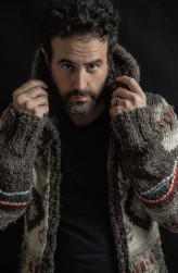 Adam Korson fotoğrafı