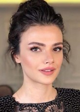 Sinem Ünsal fotoğrafı