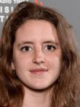 Louisa Harland fotoğrafı