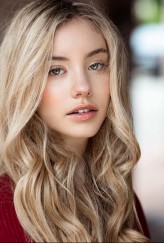 Jessica Treska fotoğrafı