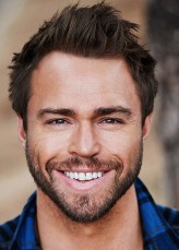 Andrew Steel fotoğrafı