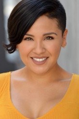 Annie Gonzalez fotoğrafı