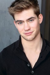 Sam Ashby fotoğrafı