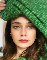 Zeynep Batur fotoğrafı