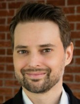 Guy Busick fotoğrafı