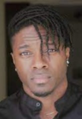 Tru Valentino fotoğrafı