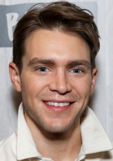 Andrew Burnap fotoğrafı