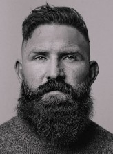 Devan Chandler Long fotoğrafı