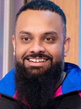 Guz Khan fotoğrafı