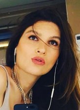 Ecrin Bolkar fotoğrafı